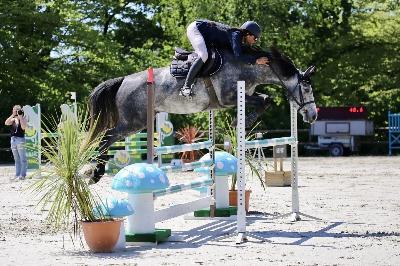 KOVER GIRL DE KEROUE