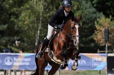 KOOPER STERLING PENA